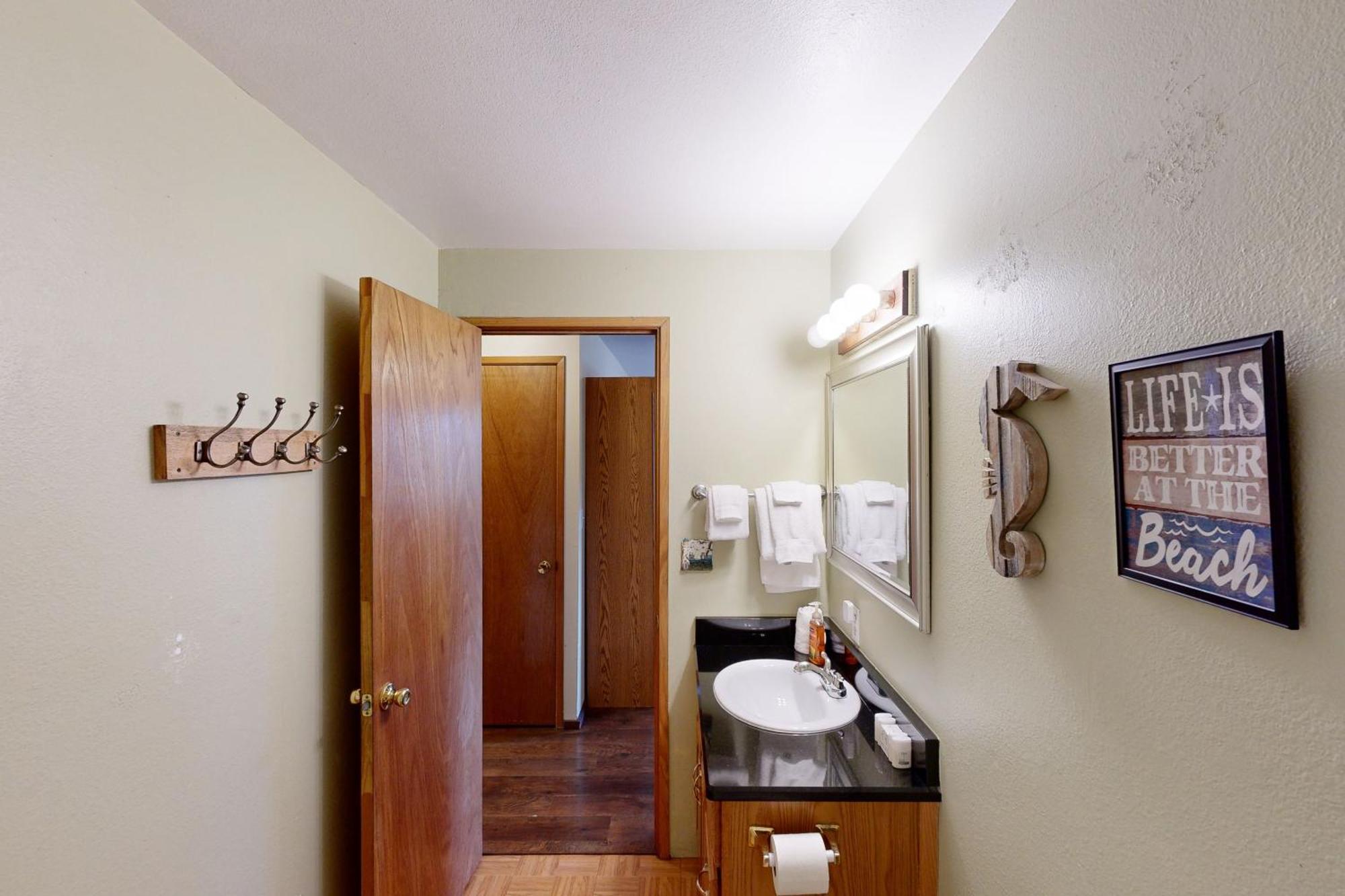 2 Bed 1 Bath Vacation Home In Seaside Exterior photo